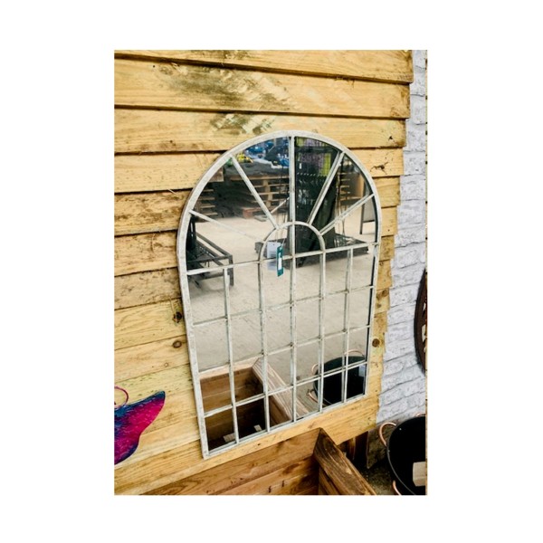 Ledburn Mirror
